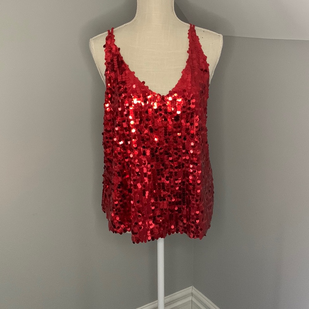 Sequence red top ,new with tag.